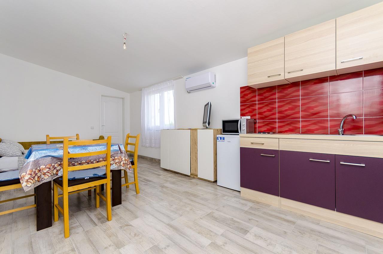 Apartments Mirko I Anda 多吉奥科如 外观 照片